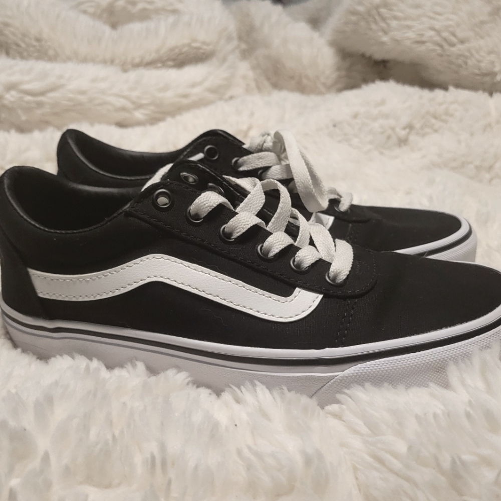 Vans Women's Size 7